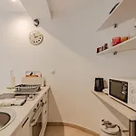 Inga - Apartment Postira